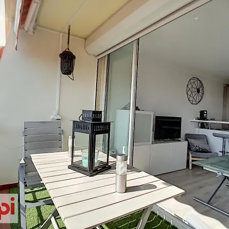 2 Pieces Vue Mer Antibes