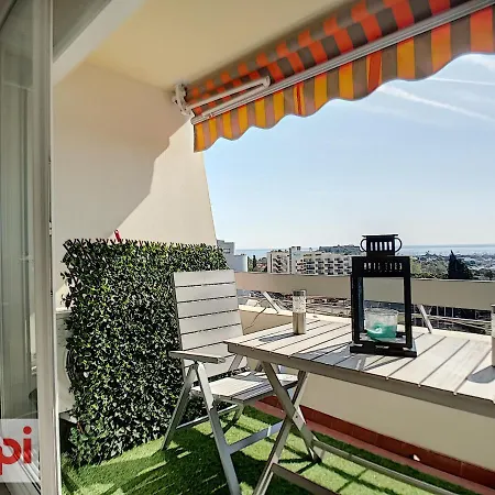 2 Pieces Vue Mer Antibes